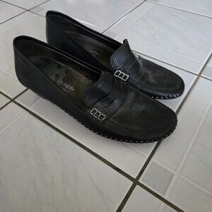 Donald J Pliner Petra Black Suede Loafers 9M